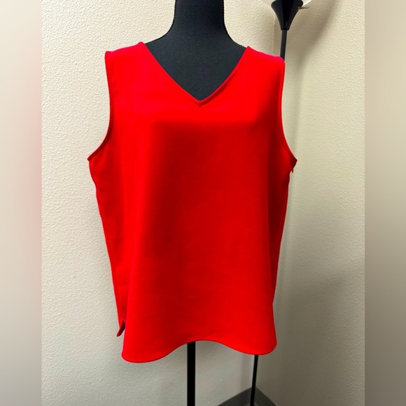 Tahari Red Sleeveless V-Neck side zipper Blouse size 16 - Picture 1 of 7